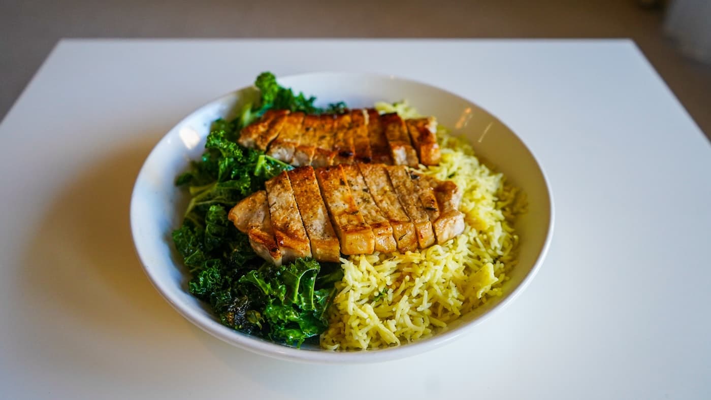 Quick Lemon Chicken and Greens Bowl